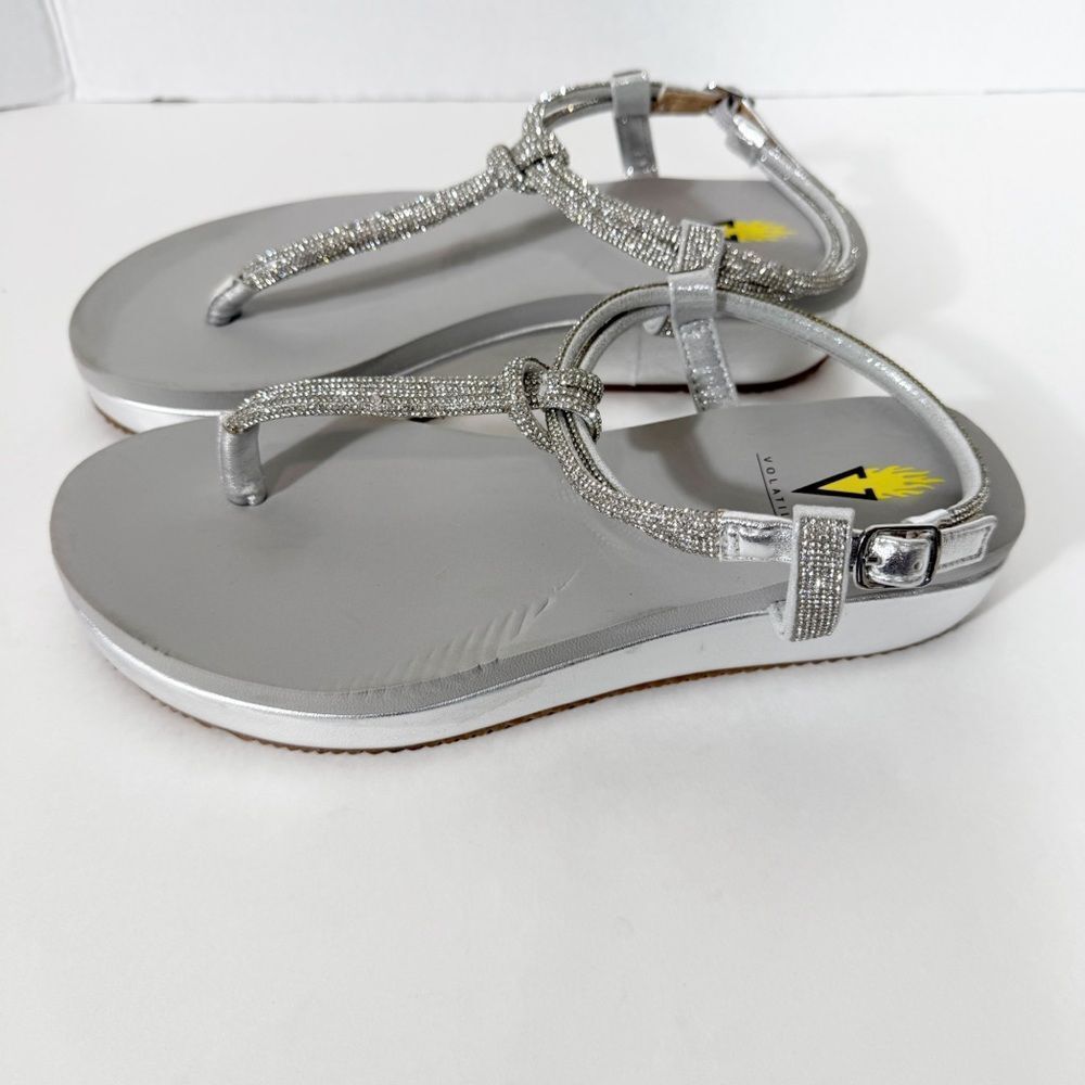 VOLATILE Womens Calypso Knotted Silver Rhinestones Embellished Wedge Sandal Sz 8 - Picture 3 of 7